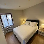 Breva's Flat Near * Bellagio
